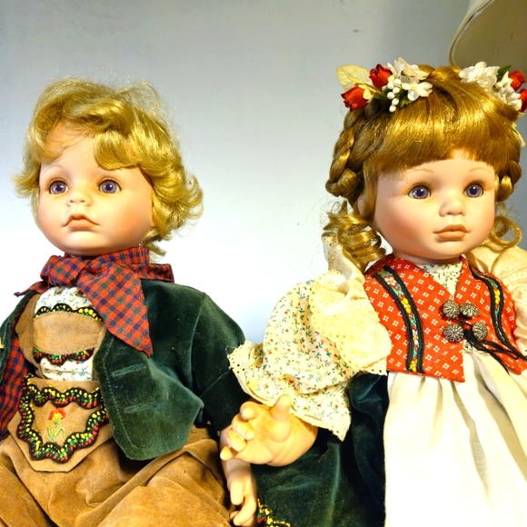 Vintage and Rare Hansel and Gretel Porcelain Dolls - Picture 1 of 16